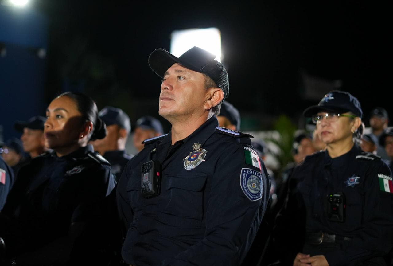 Cancún eleva a 1.441 el número de policías en el Servicio Profesional de Carrera con retroactivo salarial