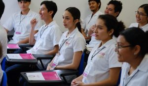 Quintana Roo abre la única escuela de Terapia Ocupacional en la Península de Yucatán con 23 estudiantes