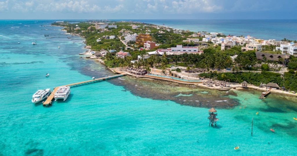 Cómo ir de Cancún a Isla Mujeres: Guía definitiva 2 Cómo Ir de Cancún a Isla Mujeres: Guía Completa