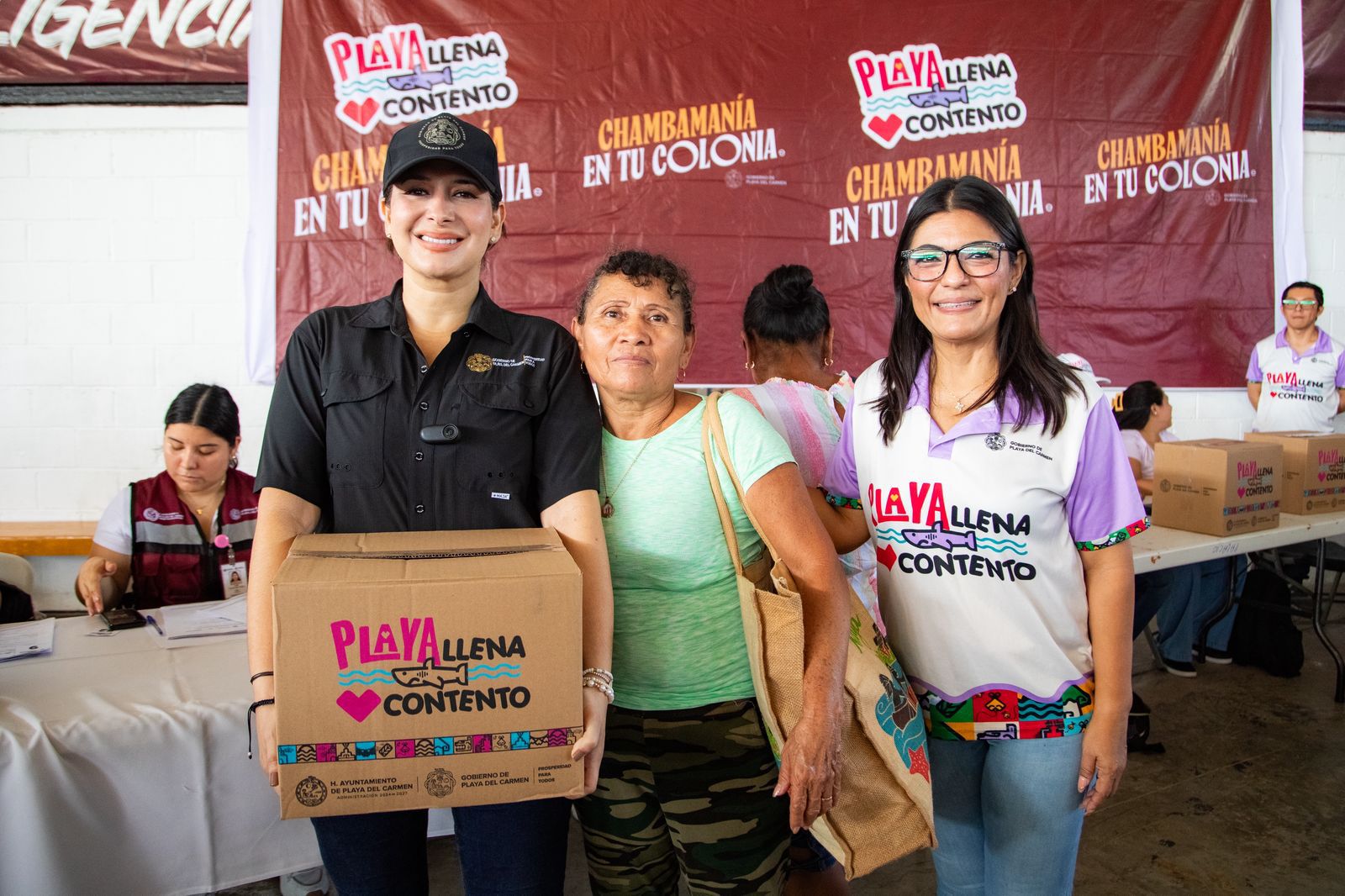 Más de 10 dependencias atienden a la ciudadanía en la nueva jornada de “Chambamanía” en Playa del Carmen