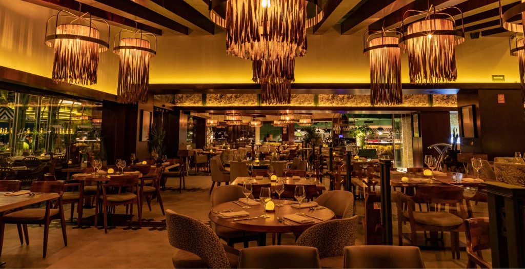 Los 5 restaurantes de lujo mejor valorados en la Zona Hotelera de Cancún 2026 1 5 mejores restaurantes cancun Zona hotelera Harrys Cancun 1