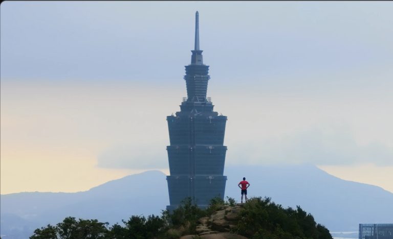¿Quién es Alex Honnold? El escalador del Taipei 101 de 508 metros, riesgo en directo y debate ético
