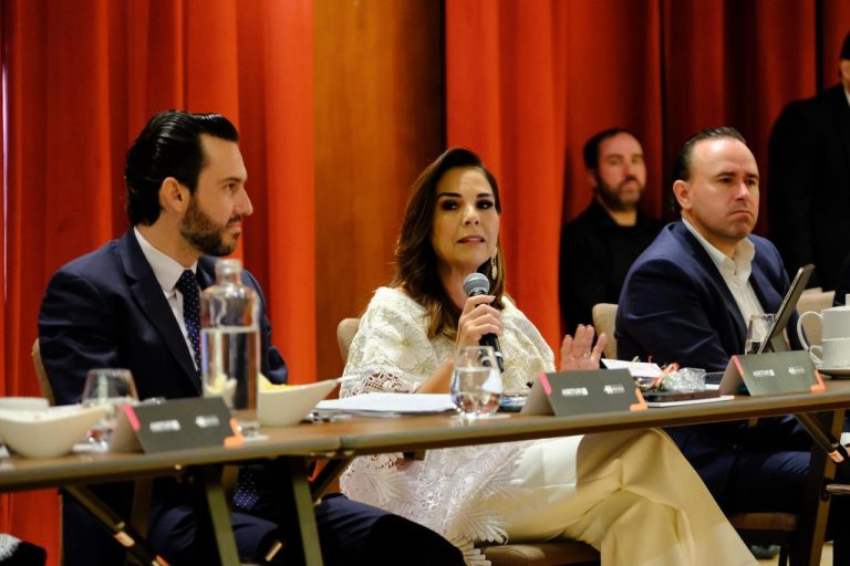 El reto de llenar trenes y aeropuertos: el plan de Quintana Roo en FITUR 2026