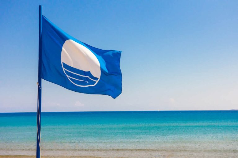 ¿Qué es el distintivo Blue Flag y por qué Cancún lidera con 49 entre playas, hoteles y embarcaciones?