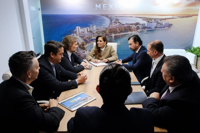 Mara Lezama y World2Meet consolidan la alianza turística en FITUR 2026