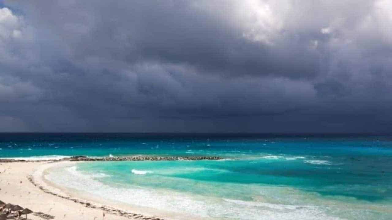 Por qué los nortes y frentes fríos invernales 2026 paralizan Quintana Roo
