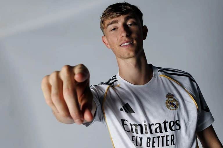 El examen de Dean Huijsen: ¿Podrá el defensor del Real Madrid superar la crisis?