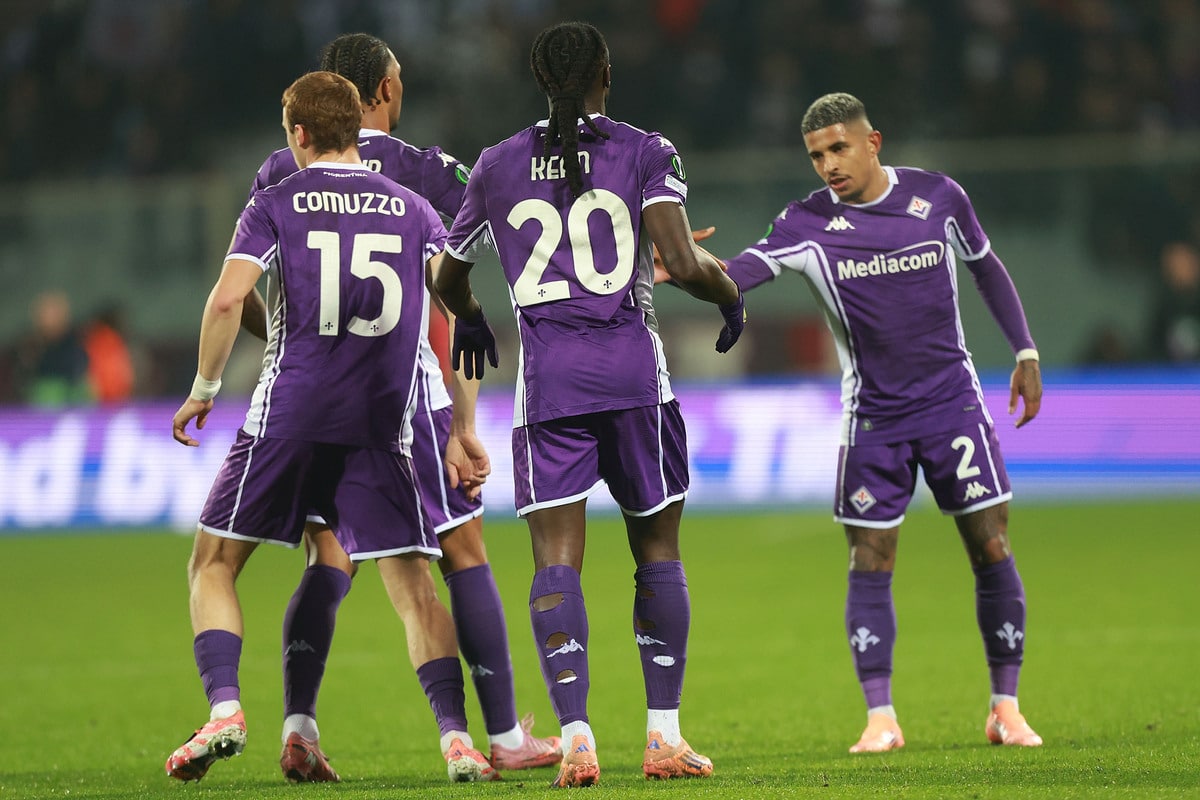 Jagiellonia Białystok vs Fiorentina: dónde ver la Conference League 2026