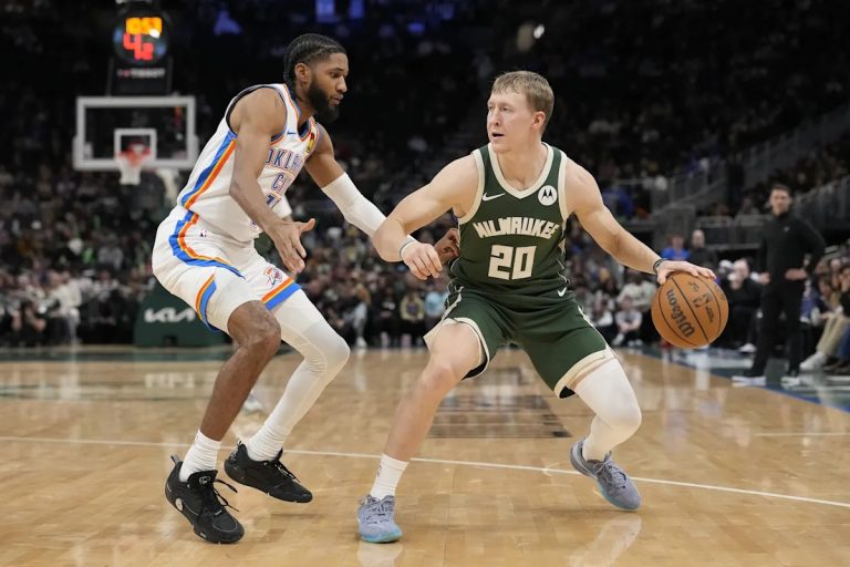 Bucks expone las debilidades del Thunder sin SGA 110-93