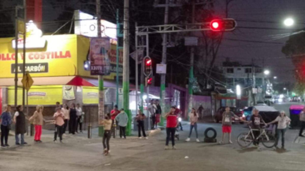Crisis hídrica en Iztapalapa: bloqueo total en Eje 6 Sur por desabasto prolongado