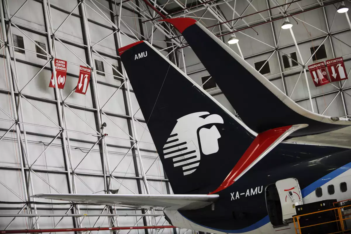 Caída de acciones de aerolíneas: Aeroméxico registra descenso de hasta 8.5%