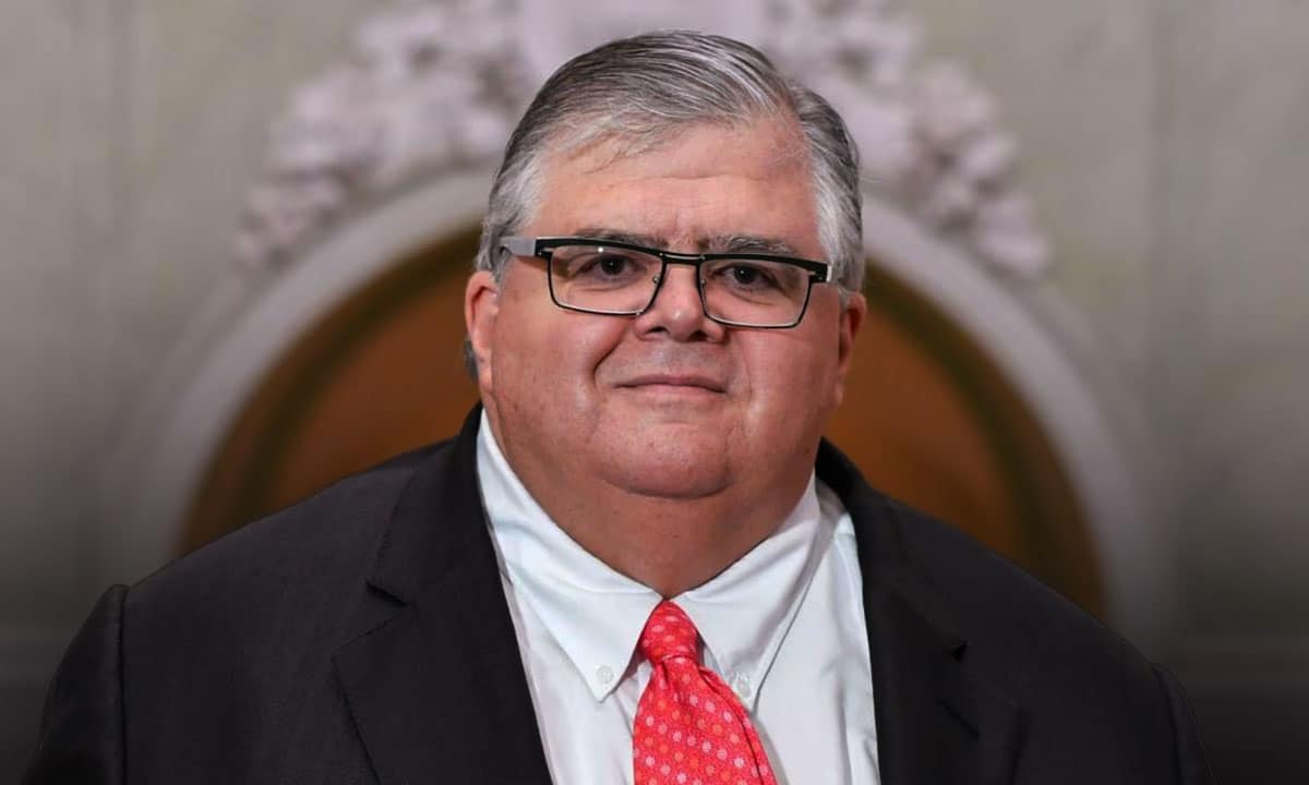Carstens: La banca mexicana y su regulación, en jaque por la disrupción digital