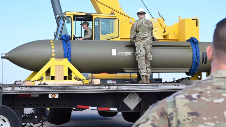 Estados Unidos activará todos sus recursos para evitar que Irán consolide su arsenal nuclear