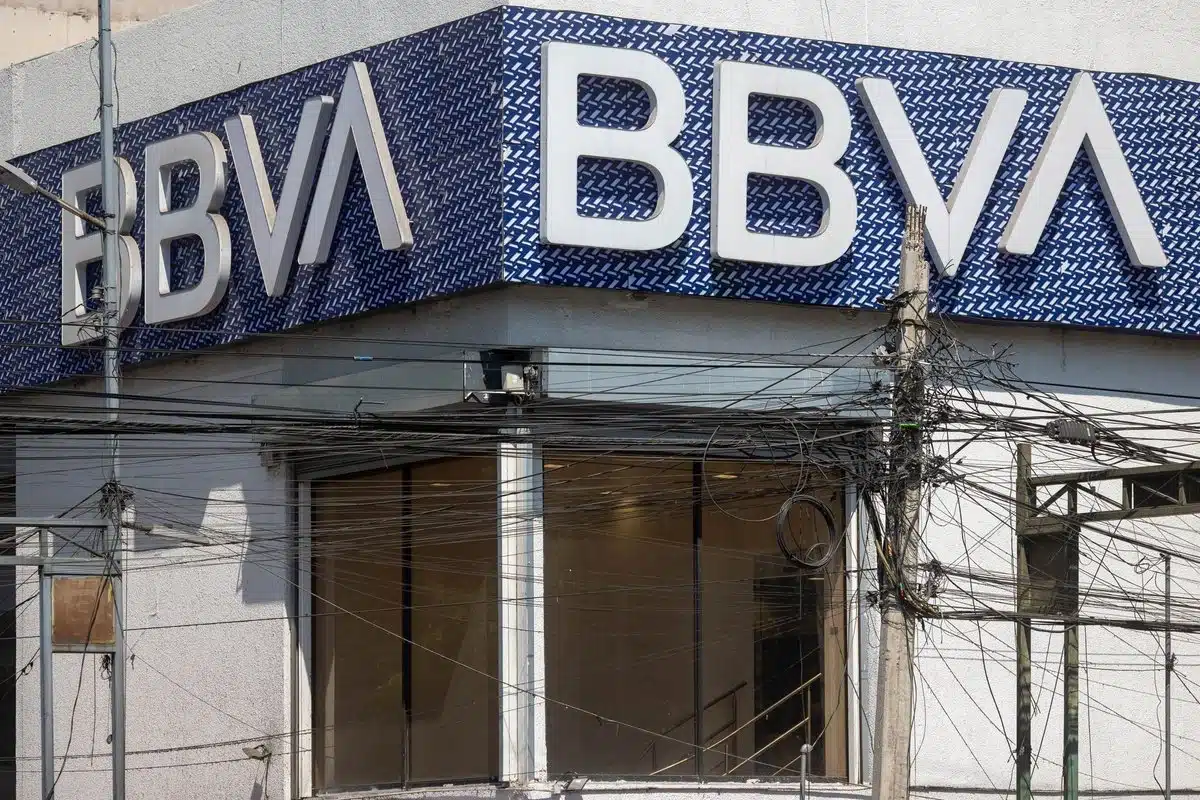 Bancos cierran sucursales en Jalisco por seguridad: un análisis de la reconfiguración bancaria en México