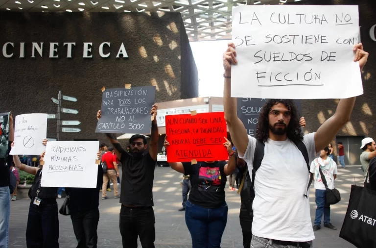 Conflicto en Cineteca Nacional: trabajadores alistan paro por hostigamiento y despidos injustificados