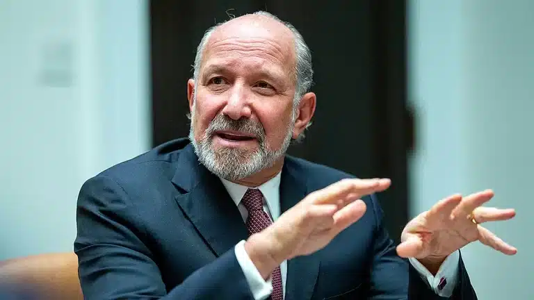 Renuncia del Secretario de Comercio por nuevas revelaciones de Epstein