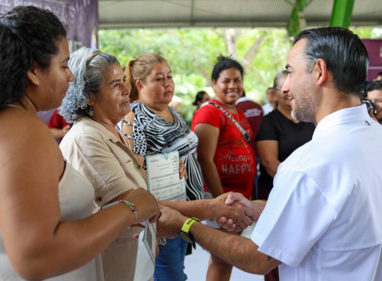 Día del Pueblo: gobierno de Cancún escucha y sirve a Bonfil