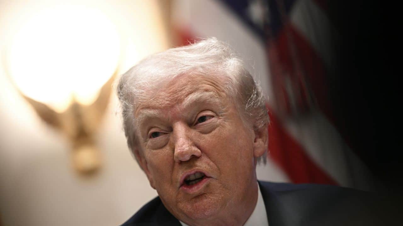 Trump abre la puerta a China en el petróleo venezolano; OPEP+ congela cuotas