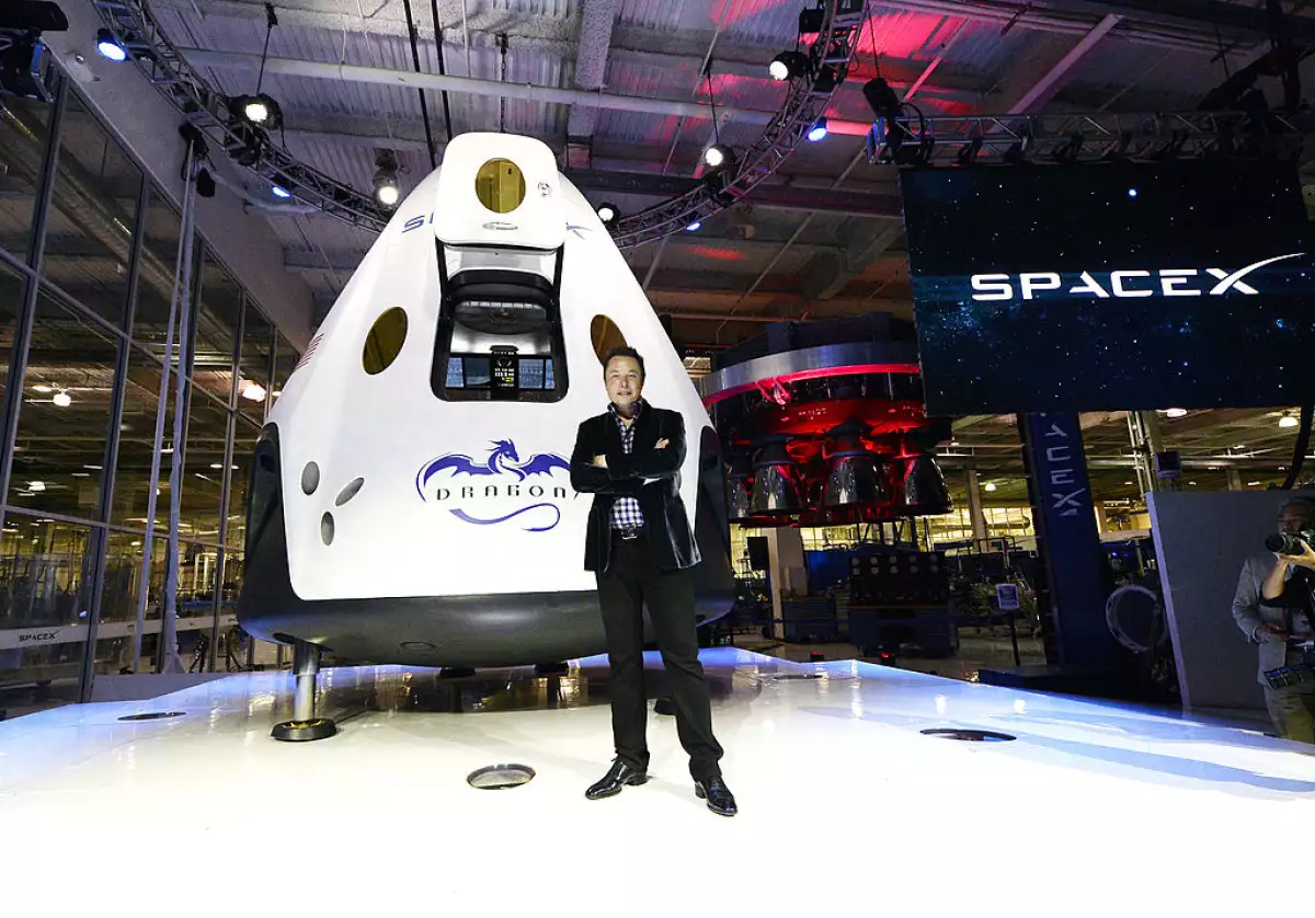 Fusión SpaceX-XAI: El salto cuántico de Musk al cómputo espacial