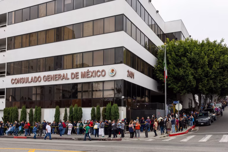 Embajada de México desmiente a republicano Gimenez sobre reunión con Sheinbaum