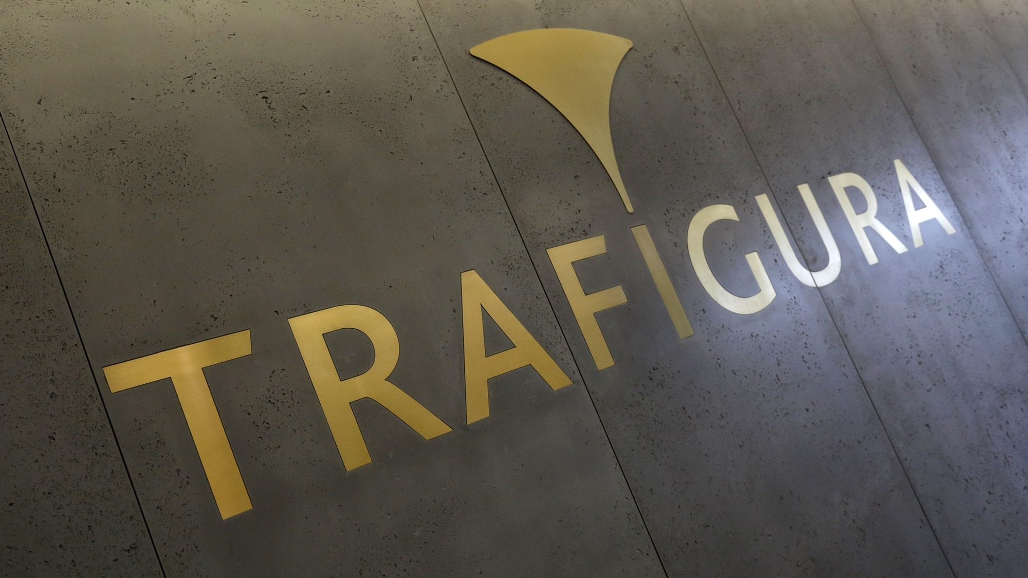 Implicaciones del suministro venezolano a Repsol y Trafigura
