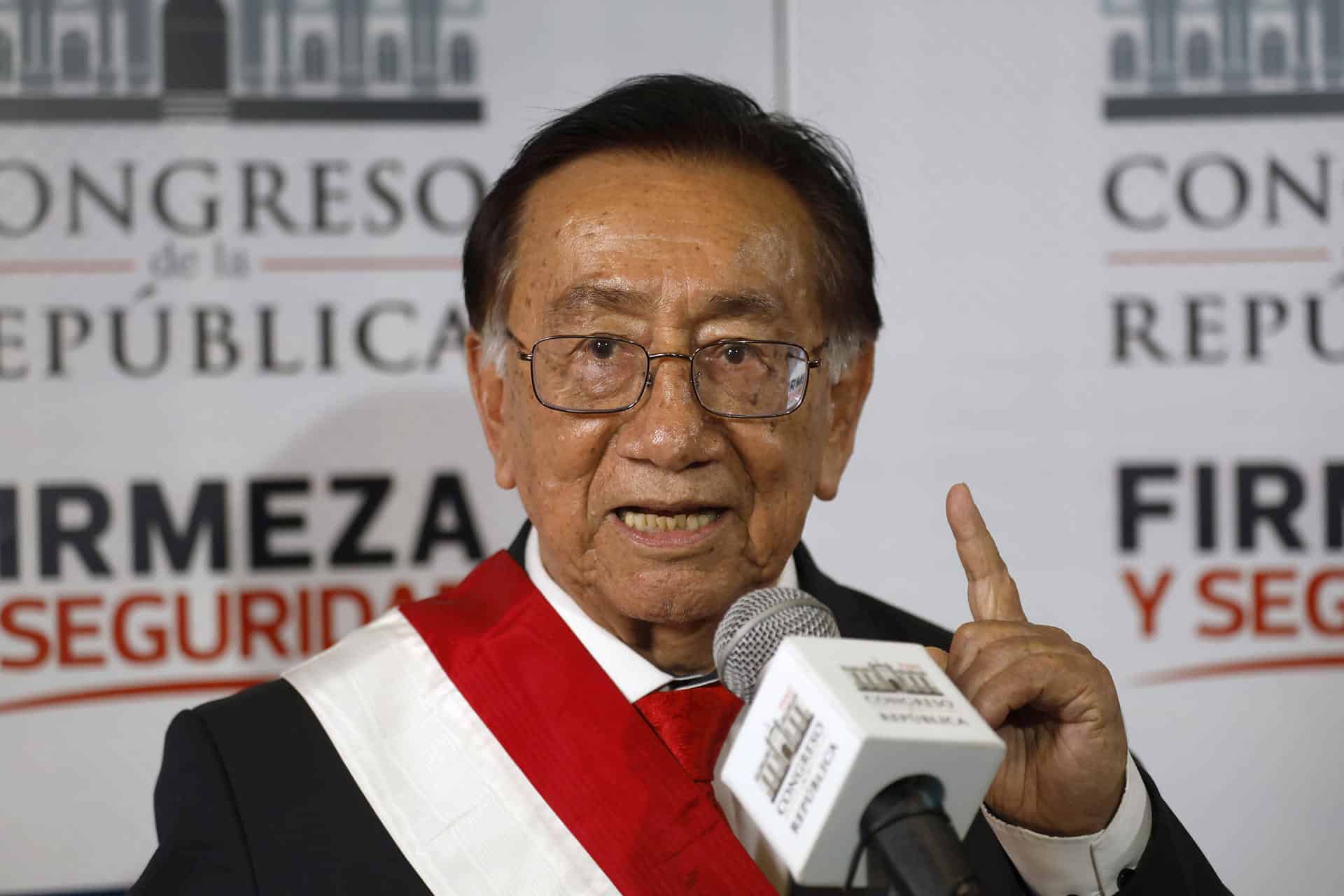 Washington establece contacto estratégico con el gobierno de José Balcázar en Perú