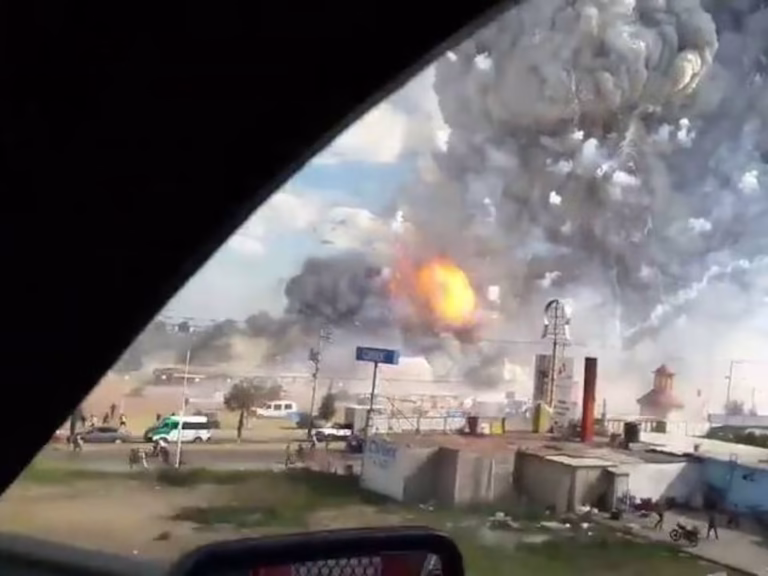 Explosión fatal en taller clandestino de Tultepec; un muerto y exigencia vecinal