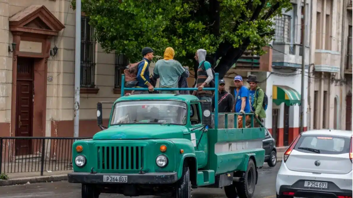 Implicaciones logísticas de la ayuda humanitaria de México a Cuba