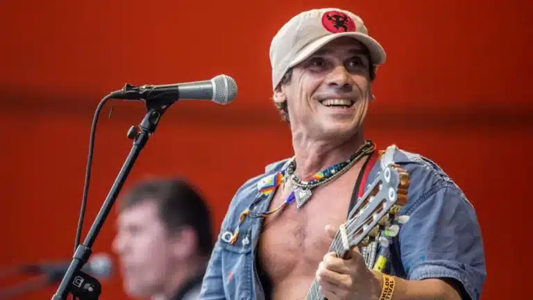 Manu Chao, música, nervios y política: el regreso sin anuncios a Latinoamérica