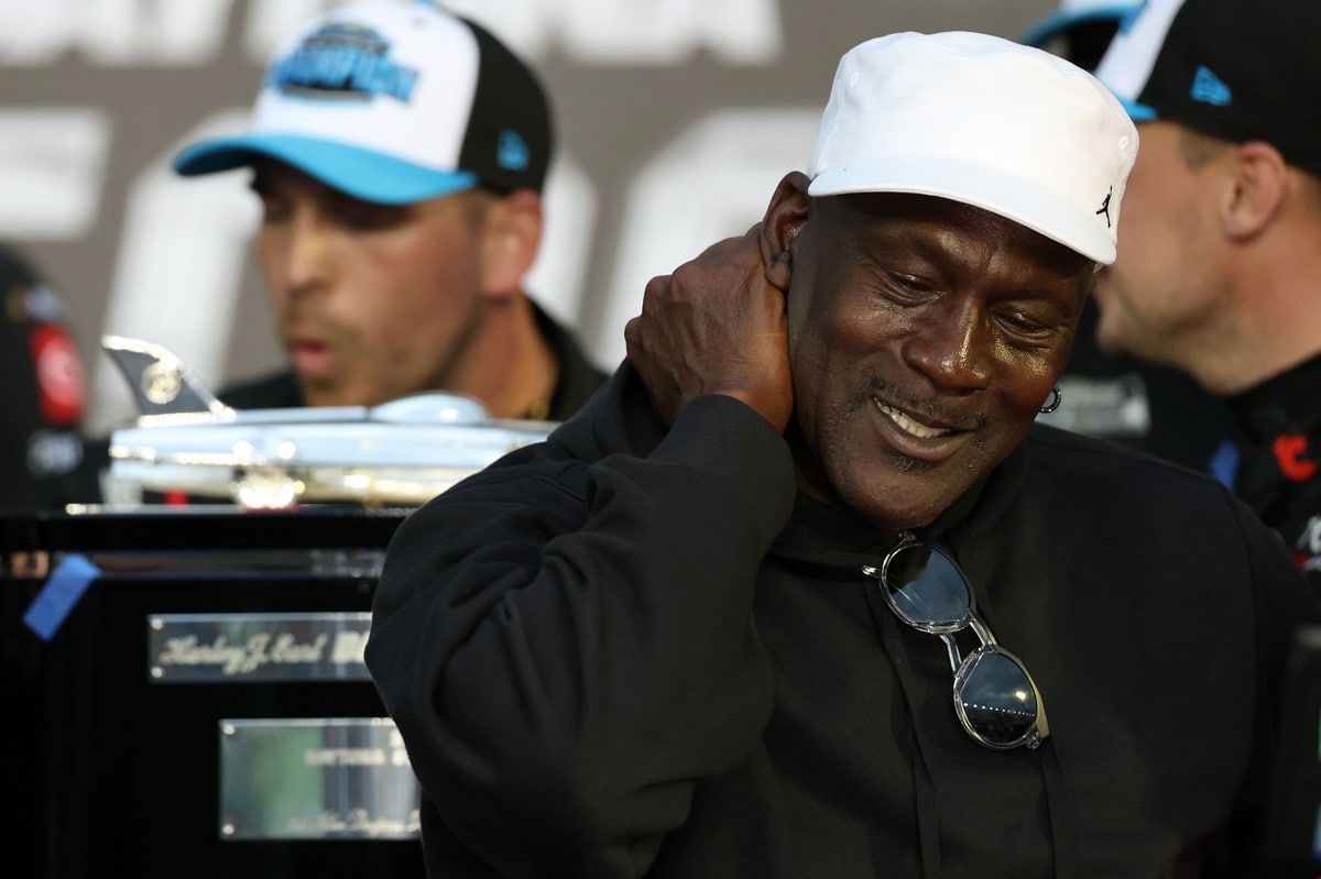 Michael Jordan en Daytona: La controversia del campeonato NASCAR