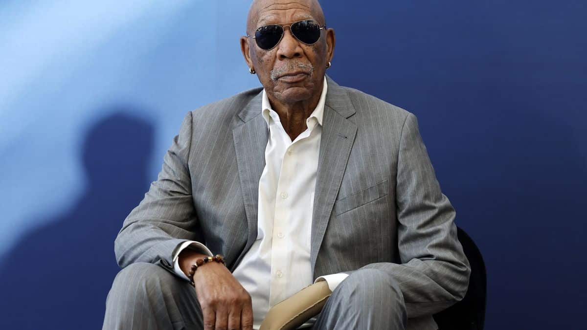 La declaración de Morgan Freeman: Un punto de inflexión para la gestión de la reputación