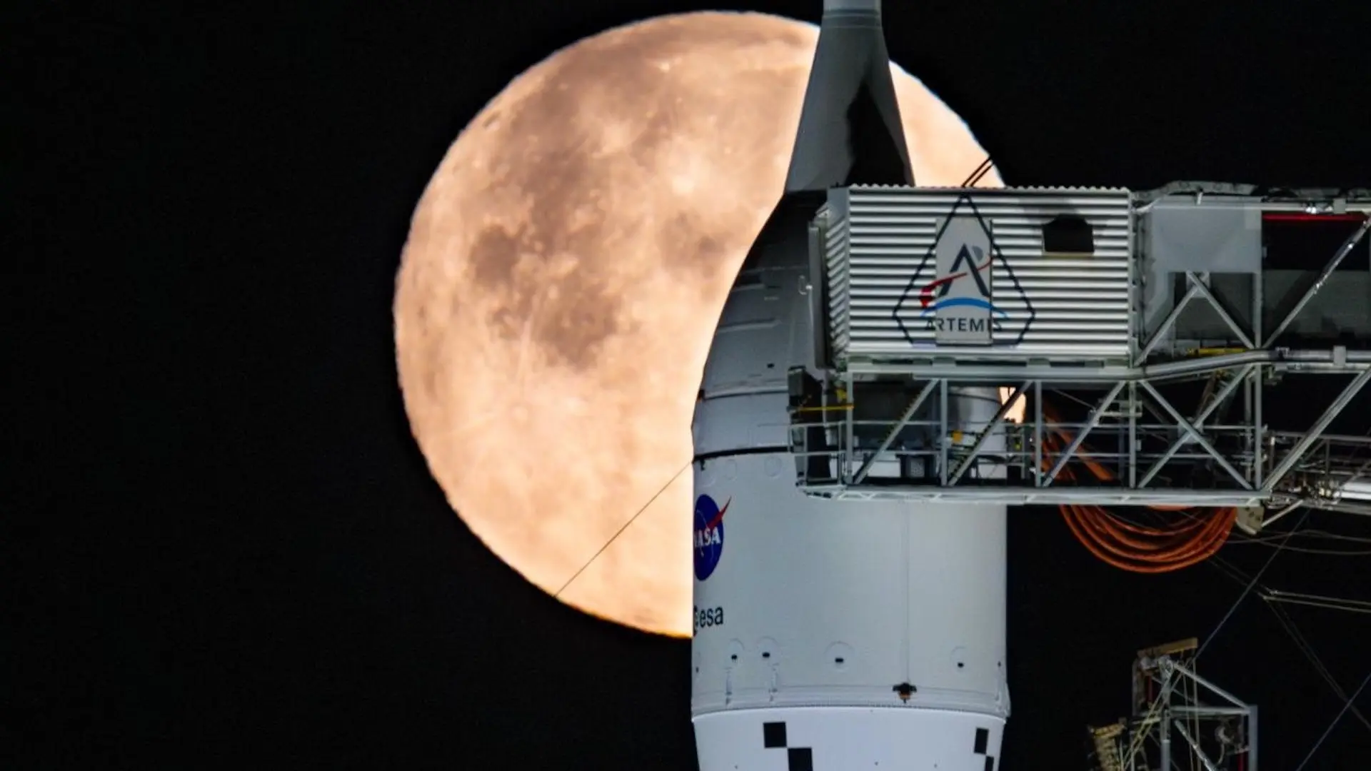 NASA pospone Artemis II a marzo de 2026 tras fallas críticas en el cohete SLS