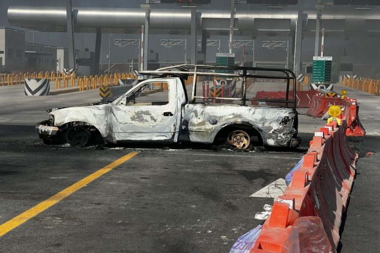 Nayarit: Evacuación de 51 civiles, incluyendo menores y mujeres, por bloqueos