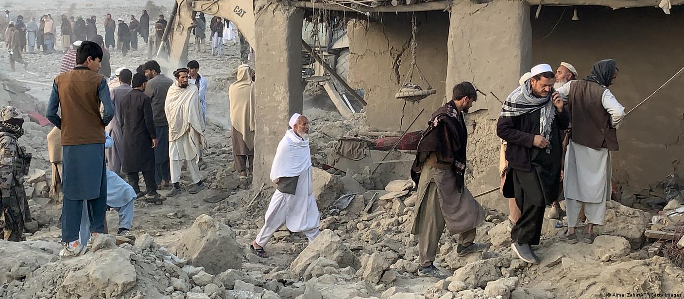 Pakistán reporta la muerte de 70 milicianos en ataques fronterizos con Afganistán