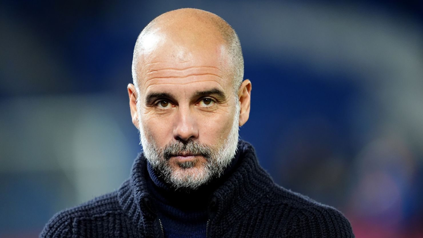 Guardiola desafía las críticas: "tomaré la palabra si se matan inocentes"