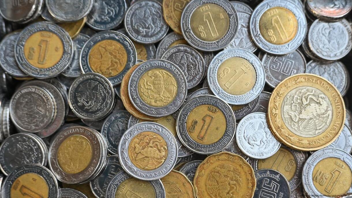 El peso mexicano extiende su racha: ¿qué significa cotizar a 17.13 por dólar?