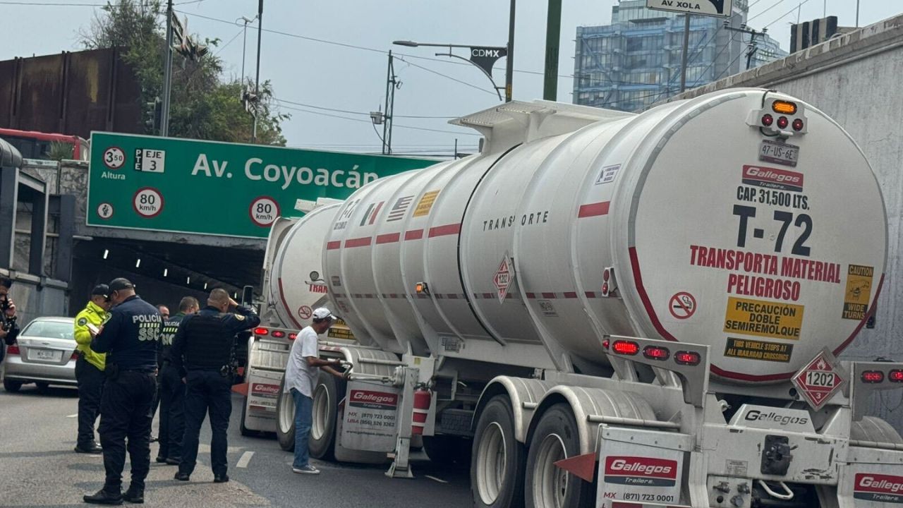 Pipas sin regulación: Amenaza vial y de seguridad pública en CDMX