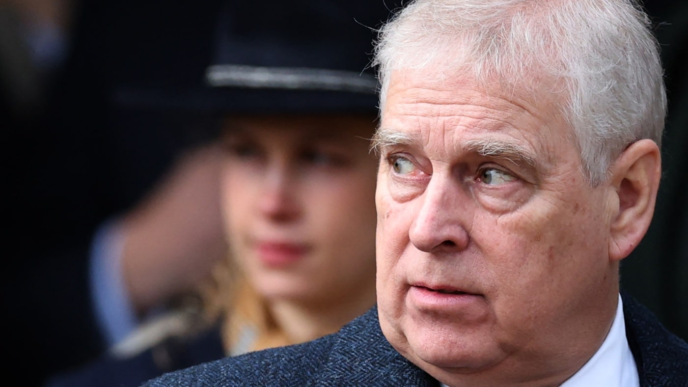Segunda mujer acusa a Jeffrey Epstein de enviarla con el príncipe Andrés