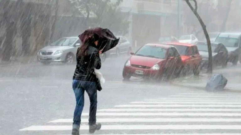 Pronóstico detallado: Chubascos en Michoacán, Guerrero y extremos térmicos