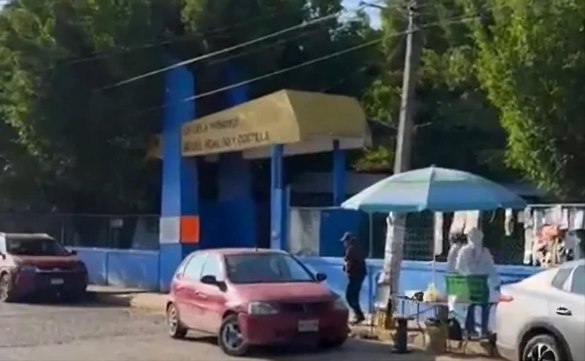 Grupo armado irrumpe primaria en Tihuatlán, Veracruz, y secuestra a empresario