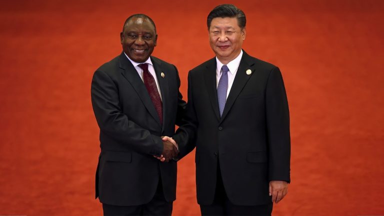 El contraataque global contra los aranceles de Trump: Sudáfrica elige a China