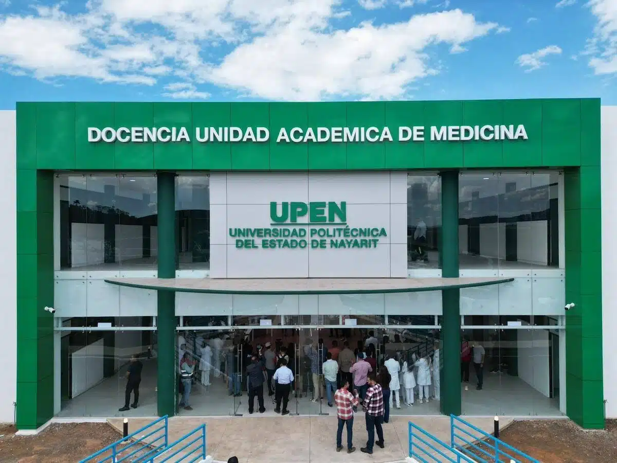El nuevo edificio de medicina en Nayarit: ¿inversión de 48 millones o un plan estatal de salud?