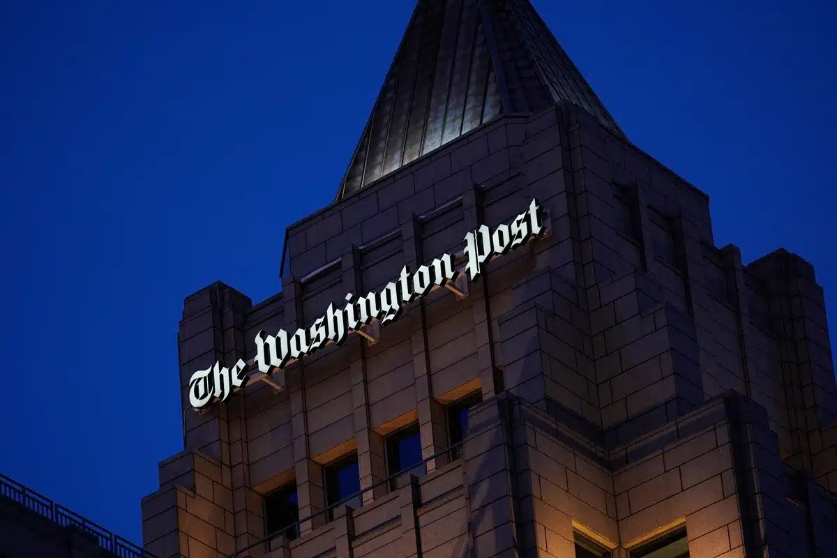 El colapso del Washington Post: 300 despidos, IA y el factor Bezos