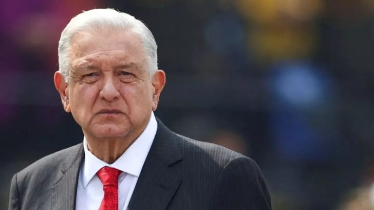 La verdad tras el retiro en Palenque: Se confirma el buen estado de salud de AMLO