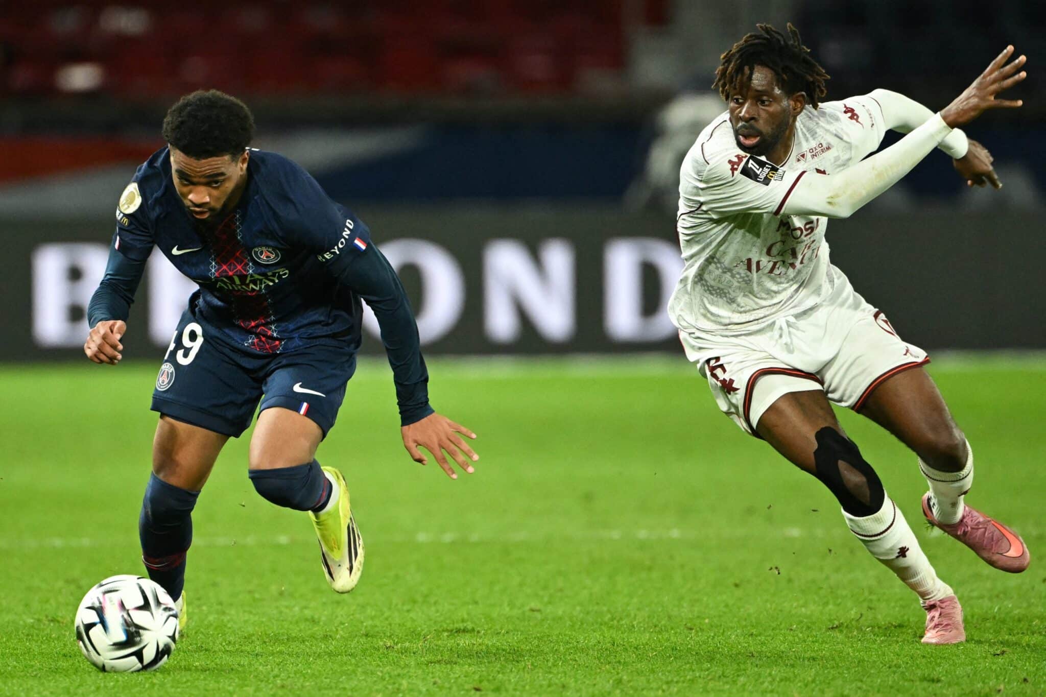 Angers vs Niza: El choque entre la supervivencia y la ambición europea en la Ligue 1