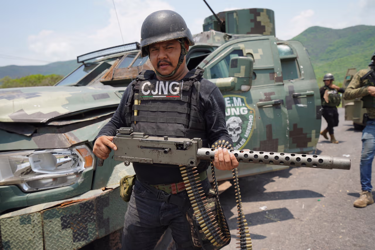 CJNG consolida poder militar con armamento de alto calibre y tecnología de drones