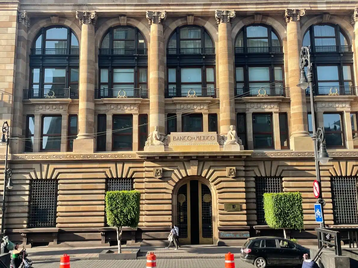 El Banco de México y la alerta de riesgos sistémicos por el conflicto en Irán