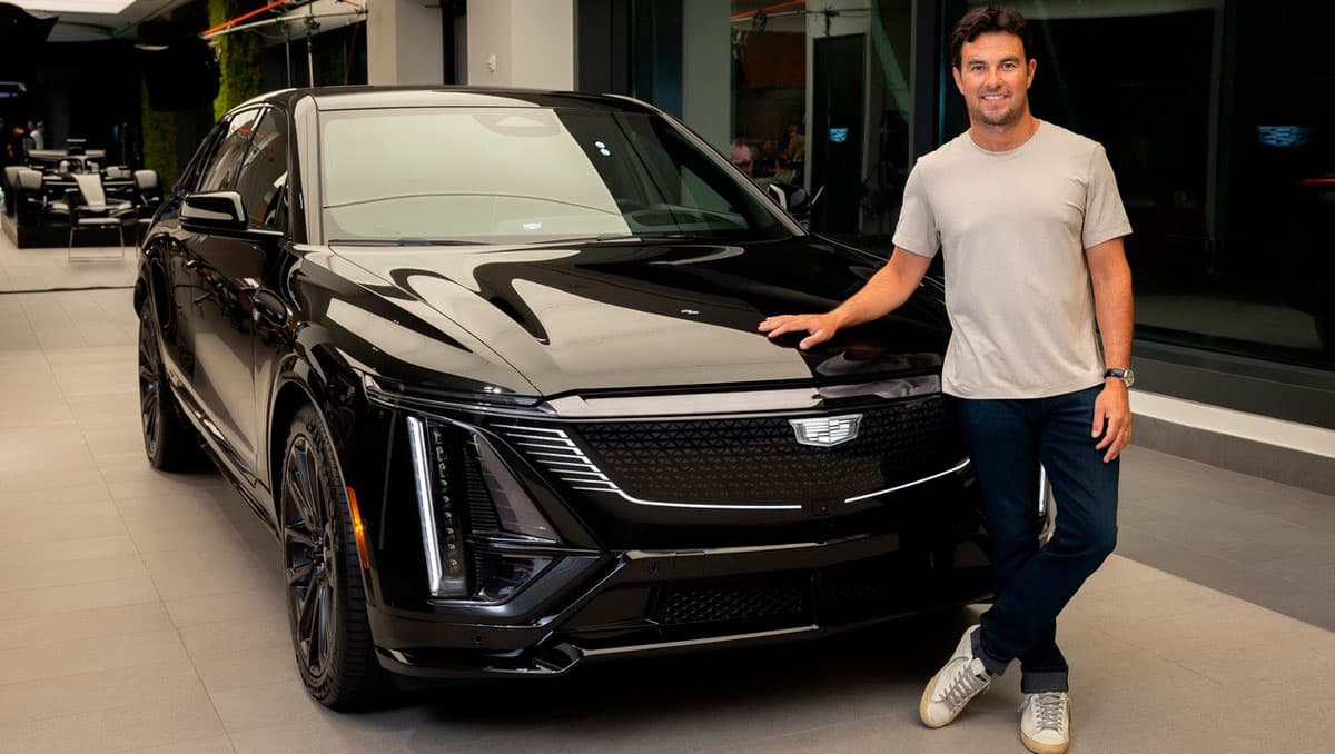 Cadillac LYRIQ-V 2026 llega a México con la potencia de Checo Pérez