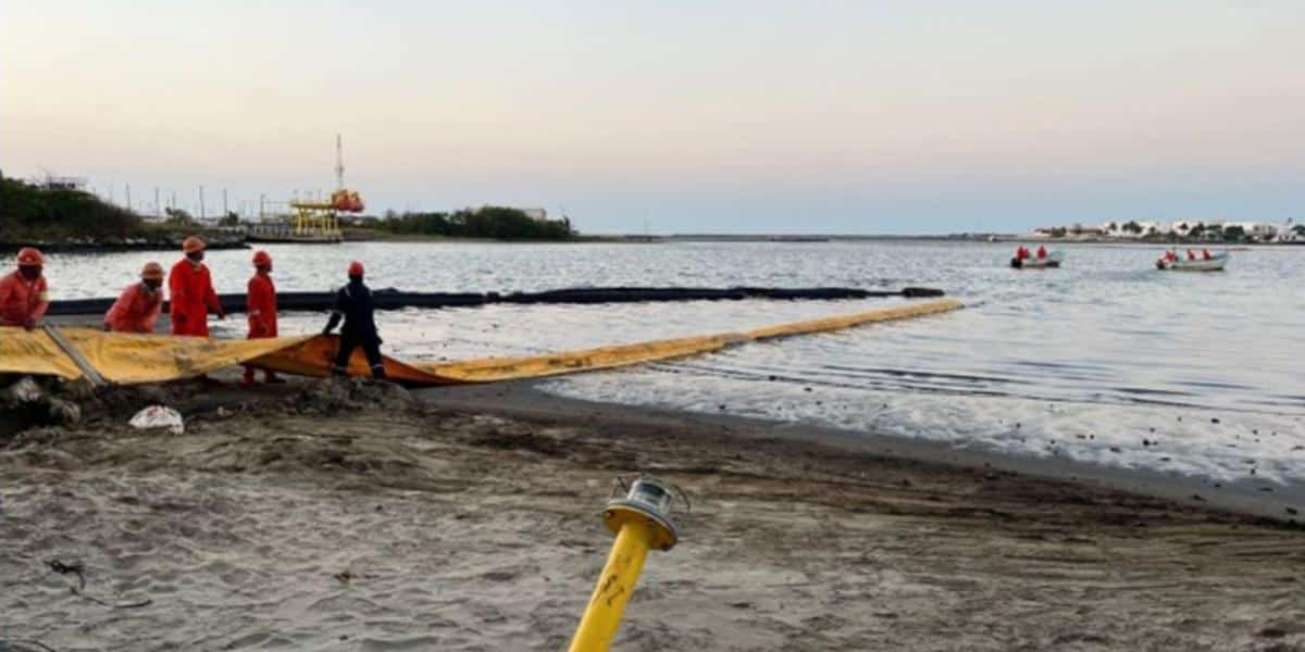 Pemex consolida el sellado crítico tras el vertido en el Golfo de México