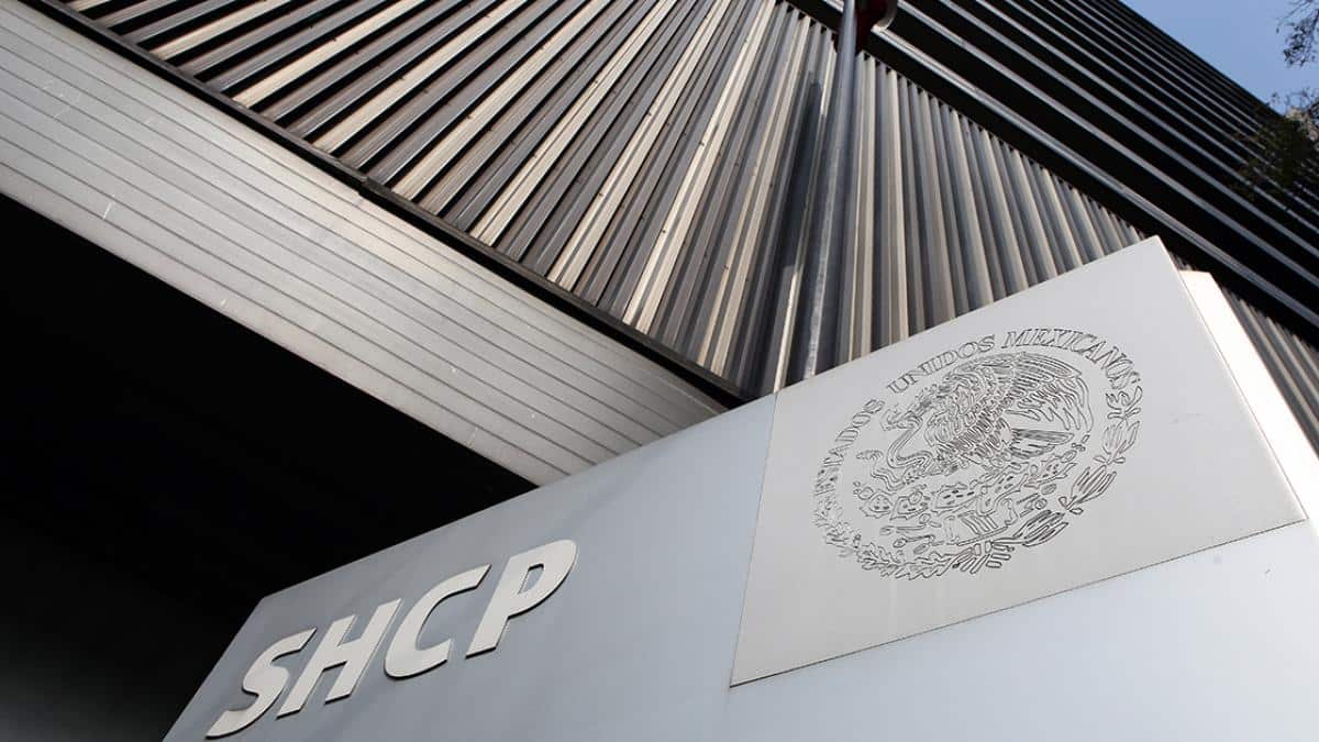México defiende solidez fiscal frente a críticas de The Economist